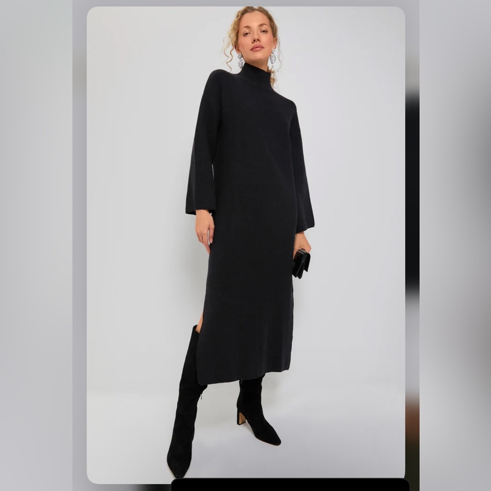 POMANDER PLACE Noir Vivianne Midi Dress